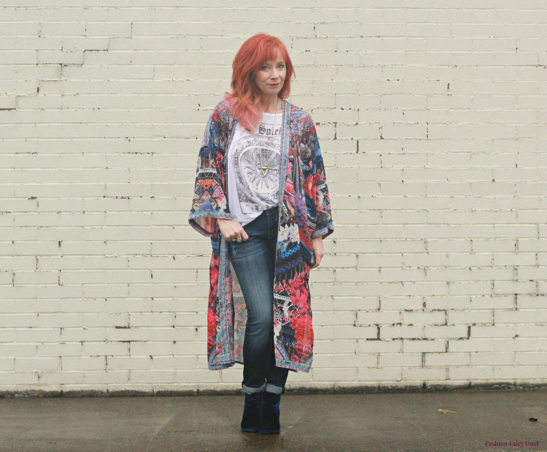 Blue velvet boots, mixed print kimono and skinny jeans.